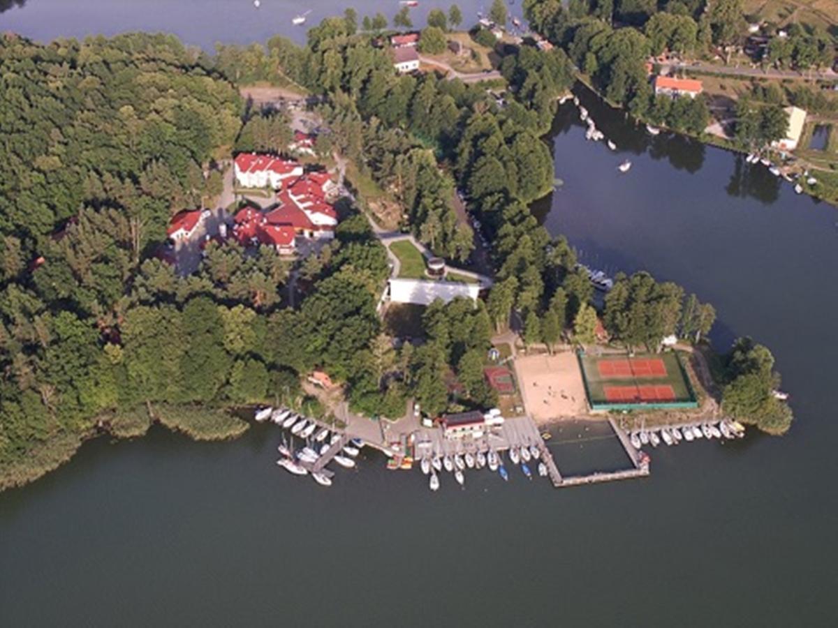 Hotel Osrodek Szkoleniowo - Wypoczynkowy Guzianka Ruciane-Nida Exterior foto